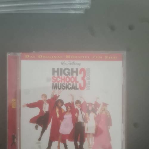 CD High School Musical  Größe: 3, zu finden beim Stand 19 am Standort Flohkids Berlin Ost