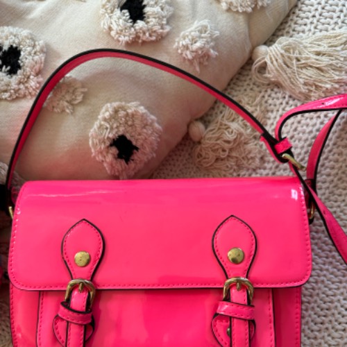 Kindergarten Tasche, Neon pink, zu finden beim Stand 214 am Standort Flohkids Berlin Ost