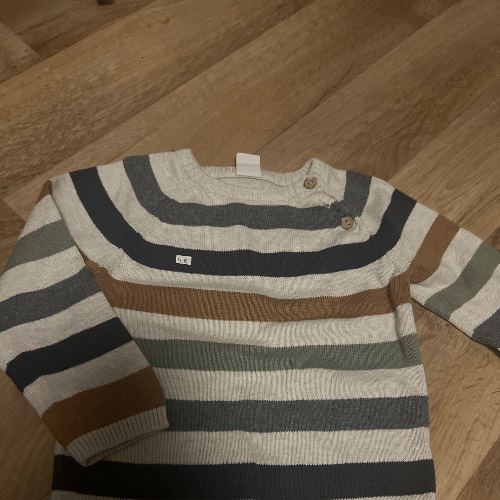 h&m strick pulli  Größe: 92, zu finden beim Stand 86 am Standort Flohkids Berlin Ost