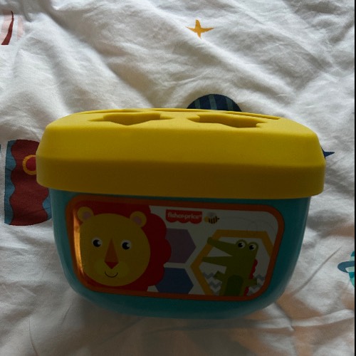 Fisher Price Sortierbox, zu finden beim Stand 222 am Standort Flohkids Berlin Ost