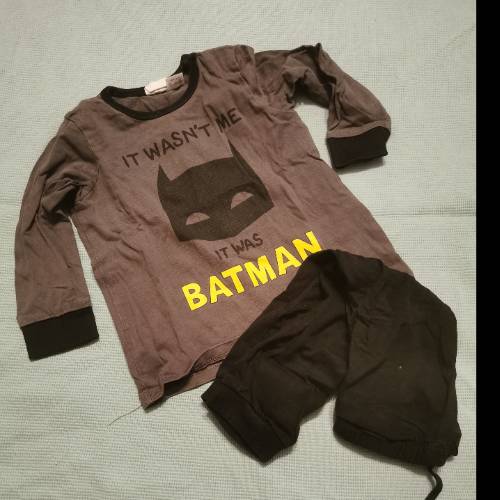 H&M Schlafanzug  Größe: 2 x  Größe: 74 Batman, zu finden beim Stand 206 am Standort Flohkids Berlin Ost