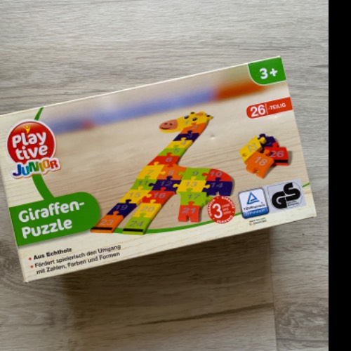 Holzspielzeug Zahlen-Giraffen, zu finden beim Stand 104 am Standort Flohkids Berlin Ost