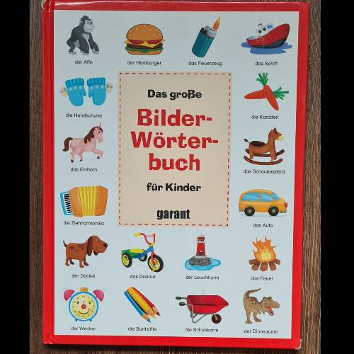 Bilderwörterbuch, zu finden beim Stand 42 am Standort Flohkids Berlin Ost