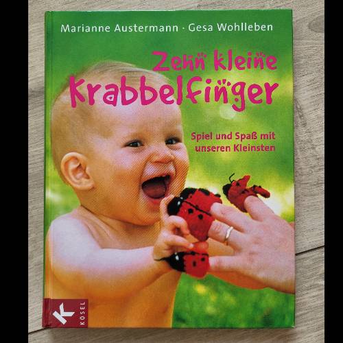 Buch zehn kleine Krabbelfinger, zu finden beim Stand 110 am Standort Flohkids Berlin Ost