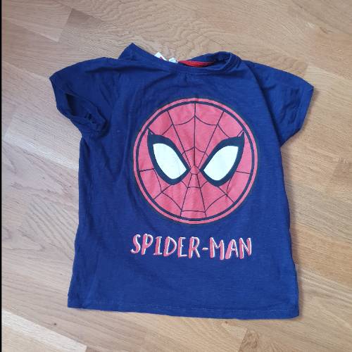 Spiderman Shirt  Größe: 122, zu finden beim Stand 209 am Standort Flohkids Berlin Ost