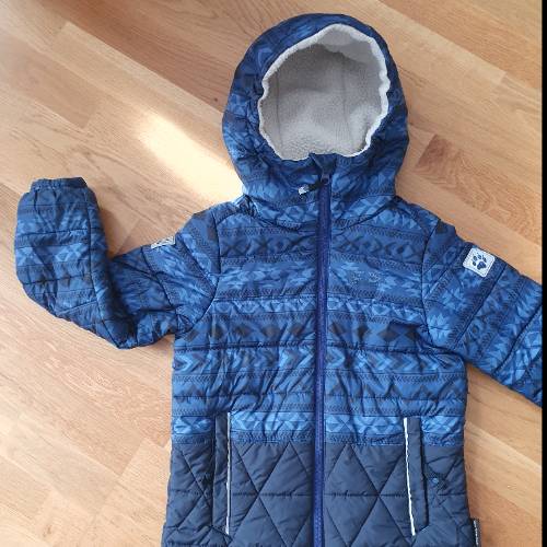 Jack Wolfskin Winterjacke  Größe: 128, zu finden beim Stand 209 am Standort Flohkids Berlin Ost