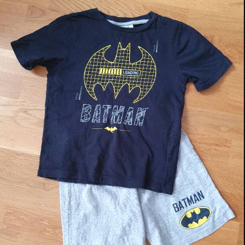 Batman Schlafanzug  Größe: 128, zu finden beim Stand 209 am Standort Flohkids Berlin Ost