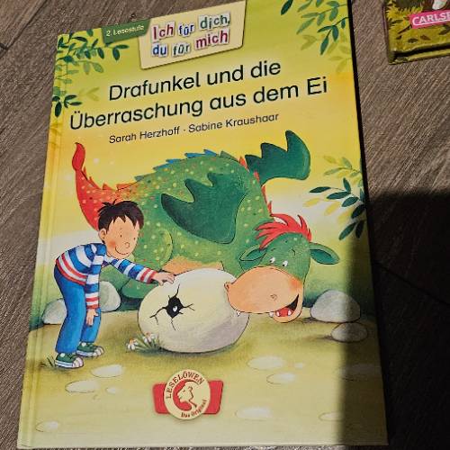 Buch Drafunkel , zu finden beim Stand 94 am Standort Flohkids Berlin Ost