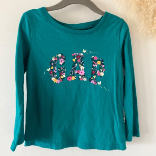 GAP Shirt Floral  Größe: 92, zu finden beim Stand 71 am Standort Flohkids Berlin Ost