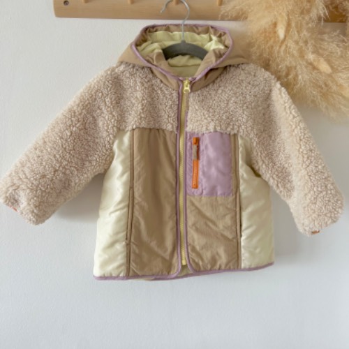 Zara Teddy Jacke nude  Größe: 92, zu finden beim Stand 71 am Standort Flohkids Berlin Ost