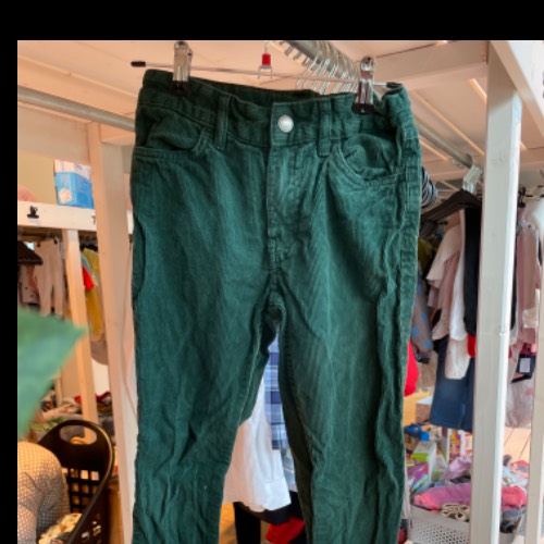 Cordhose ungetragen H&M  Größe: 134, zu finden beim Stand 54 am Standort Flohkids Berlin Ost