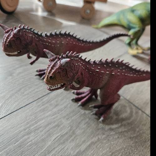 Schleich Carnotaurus, zu finden beim Stand 94 am Standort Flohkids Berlin Ost