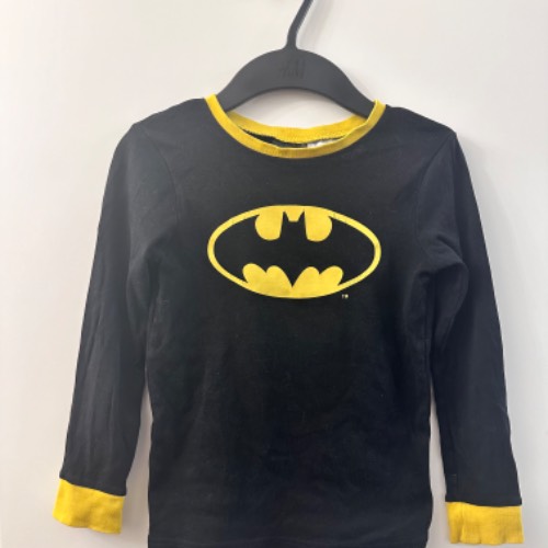 Batman Pulli, zu finden beim Stand 9 am Standort Flohkids Berlin Ost