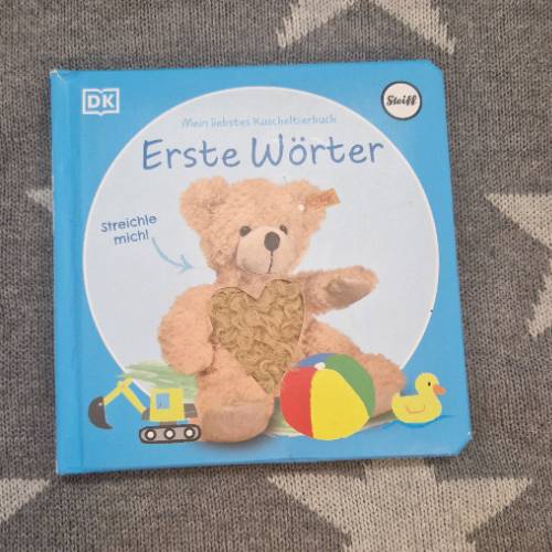 Buch Steiff Erste Wörter, zu finden beim Stand 227 am Standort Flohkids Berlin Ost