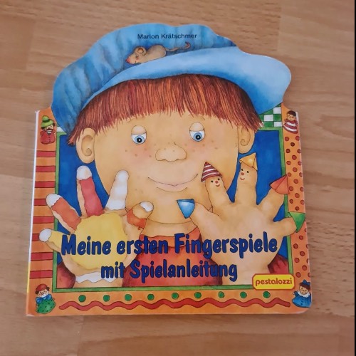 Buch Meine ersten Fingerspiele, zu finden beim Stand 60 am Standort Flohkids Berlin Ost