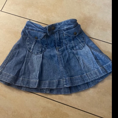 TU UK Dnm Skirt  Größe: 116, zu finden beim Stand 226 am Standort Flohkids Berlin Ost