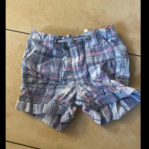 H&M Check Shorts  Größe: 110, zu finden beim Stand 226 am Standort Flohkids Berlin Ost