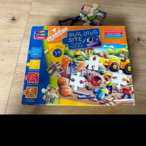 Baustellen Puzzle  Größe: 45 teile , zu finden beim Stand 14 am Standort Flohkids Berlin Ost