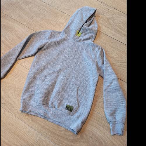 Pullover grau , zu finden beim Stand 237 am Standort Flohkids Berlin Ost