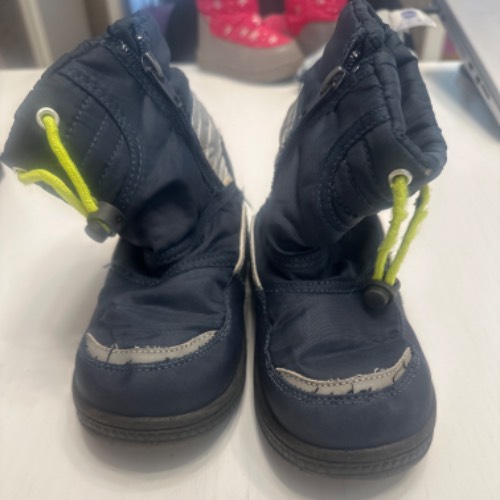 Winterstiefel blau  Größe: 28, zu finden beim Stand 9 am Standort Flohkids Berlin Ost