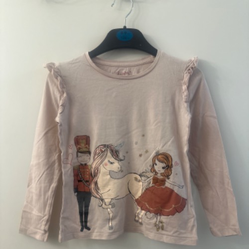 Pulli Prinzessin , zu finden beim Stand 9 am Standort Flohkids Berlin Ost