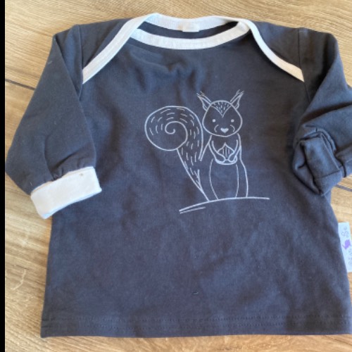 Baby Shirt  Größe: 50/56, zu finden beim Stand 143 am Standort Flohkids Berlin Ost