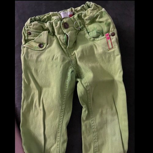 Green Pants  Größe: 116, zu finden beim Stand 226 am Standort Flohkids Berlin Ost